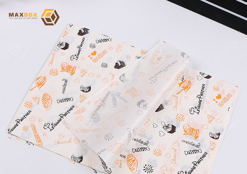 In giấy gói bánh hamburger có thể được làm từ nhiều loại chất liệu khác nhau