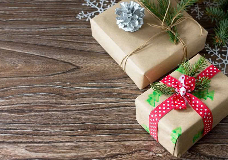 In giấy gói quà 10 Thiết kế theo yêu cầu – Giao nhanh